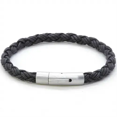 Æderflet Armbånd i Læder - Italiensk Design i Sort