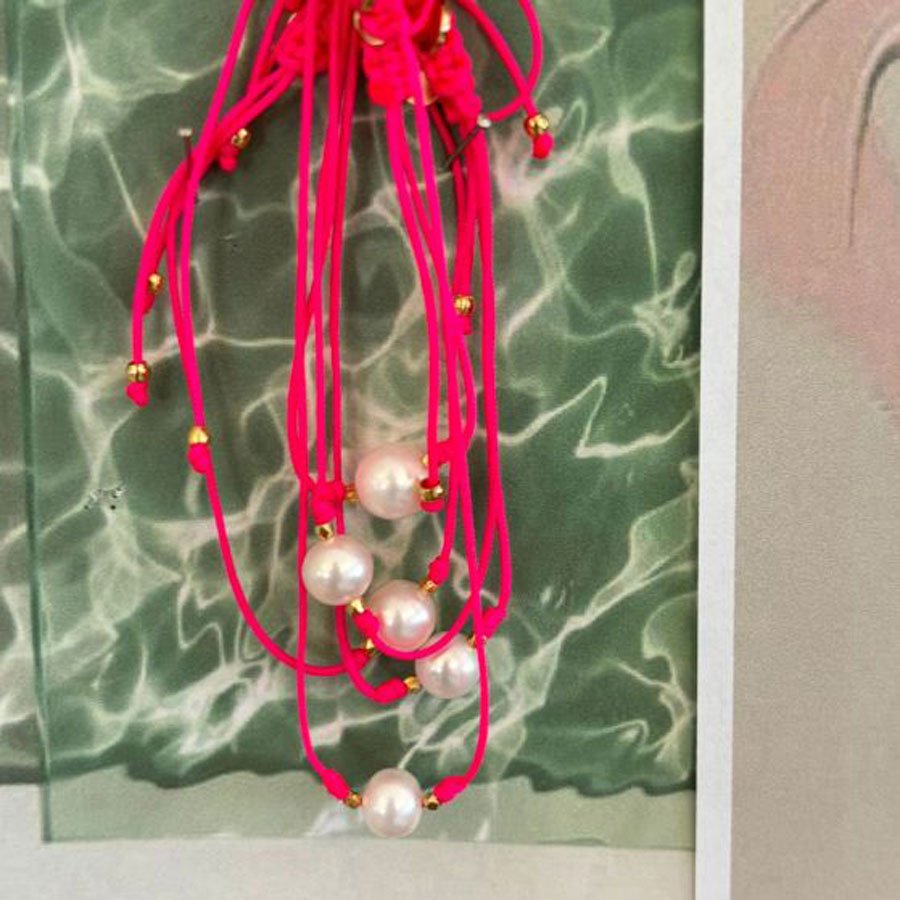 Pink Big Pearl Berrie Bracelet Neon Ribbon - Stine A Armbånd  - 5712778022195